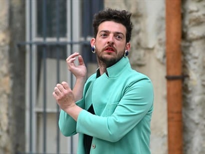 spectacle » Le pédé » retrace les luttes LGBT aux Quinconces Le 11, 12, 13 et 14 septembre